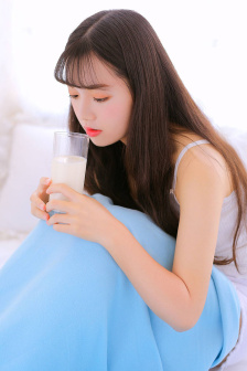年轻的老师韩国剧情电影观看
